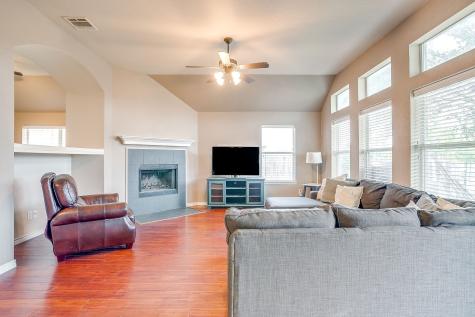 732 Evergreen Court Burleson TX 76028