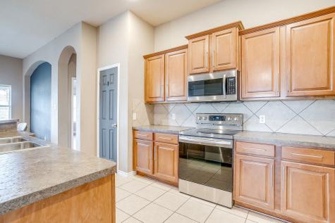 732 Evergreen Court Burleson TX 76028
