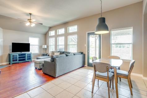 732 Evergreen Court Burleson TX 76028