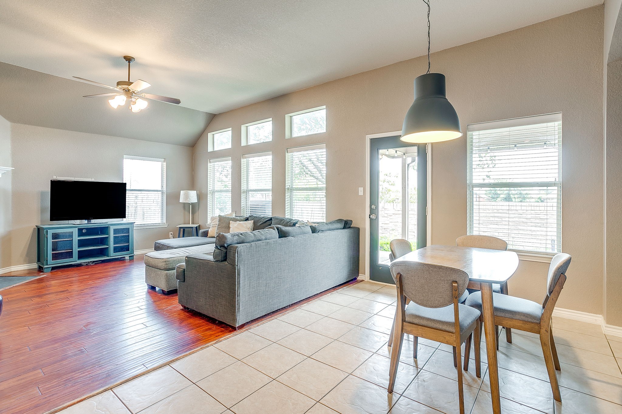 732 Evergreen Court Burleson TX 76028