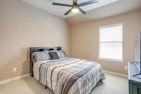 732 Evergreen Court Burleson TX 76028