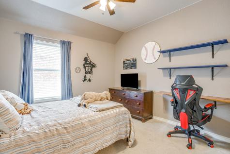 732 Evergreen Court Burleson TX 76028