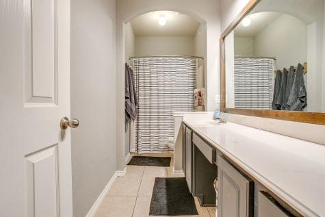 732 Evergreen Court Burleson TX 76028