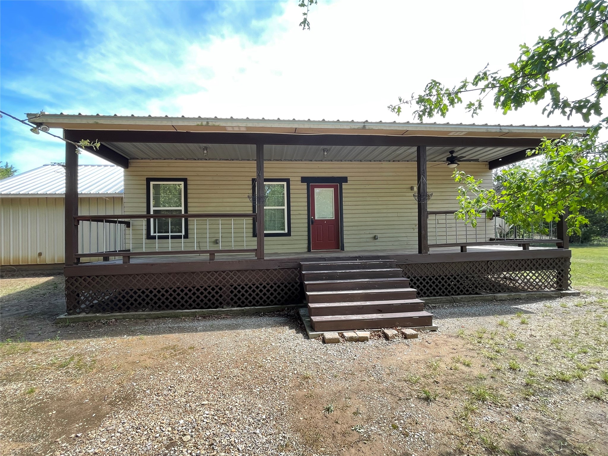 2110 County Road 1220 Savoy TX 75479