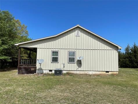 2110 County Road 1220 Savoy TX 75479