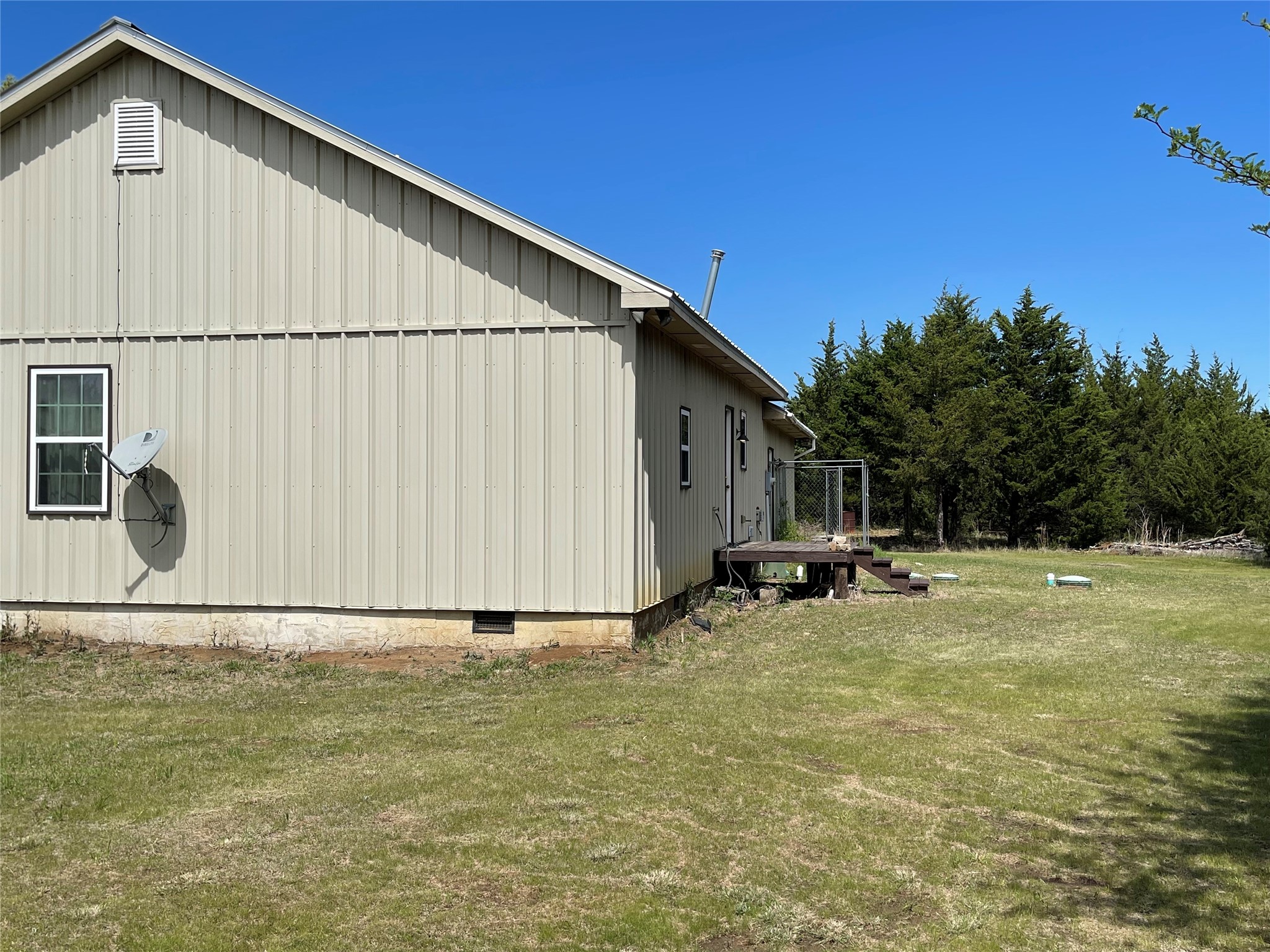 2110 County Road 1220 Savoy TX 75479