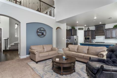 704 Elm Creek Circle Mansfield TX 76063