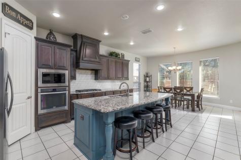 704 Elm Creek Circle Mansfield TX 76063