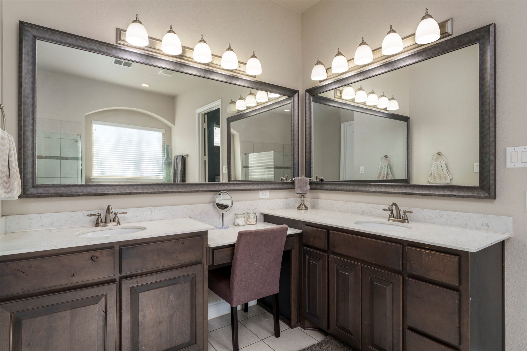 704 Elm Creek Circle Mansfield TX 76063