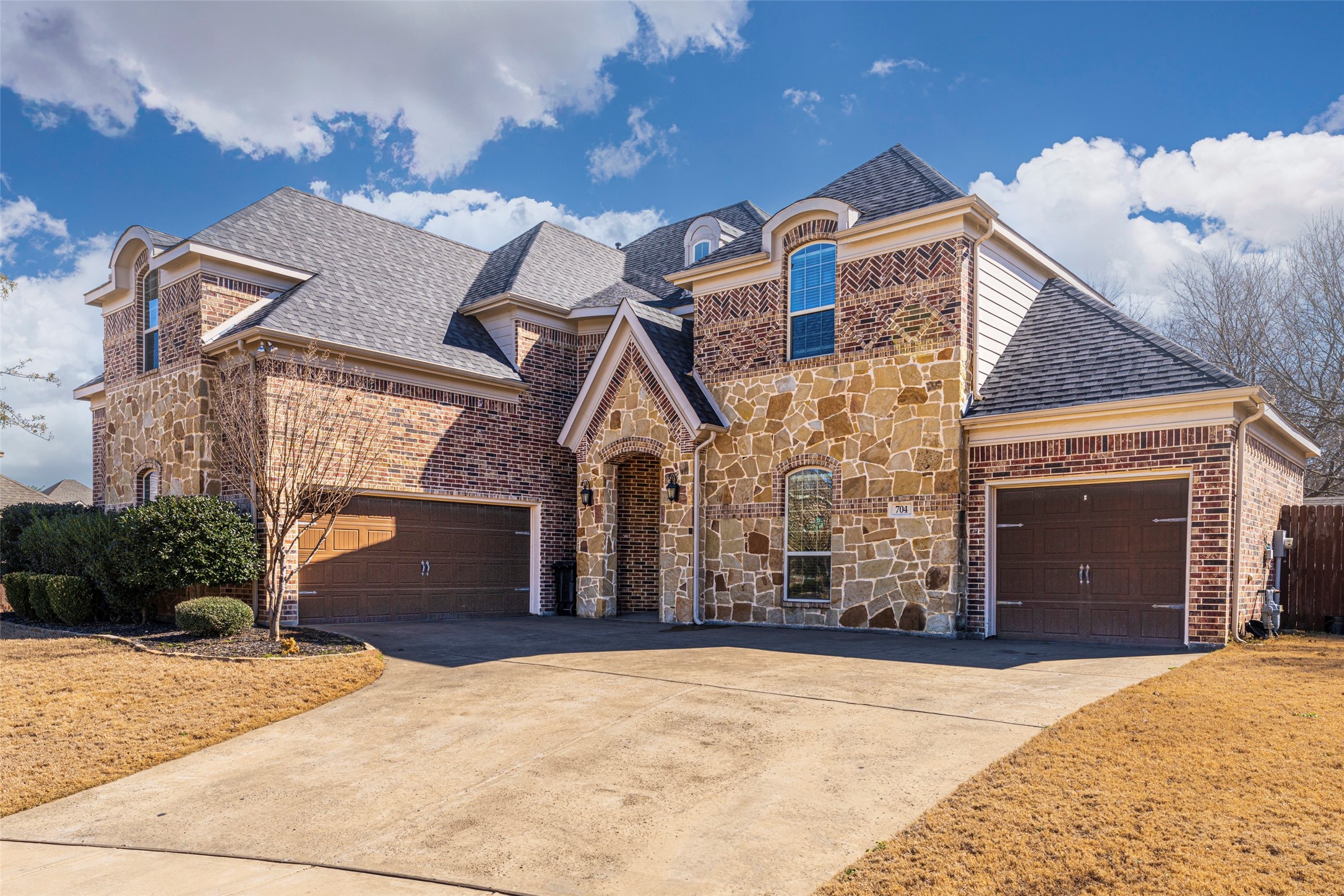 704 Elm Creek Circle Mansfield TX 76063
