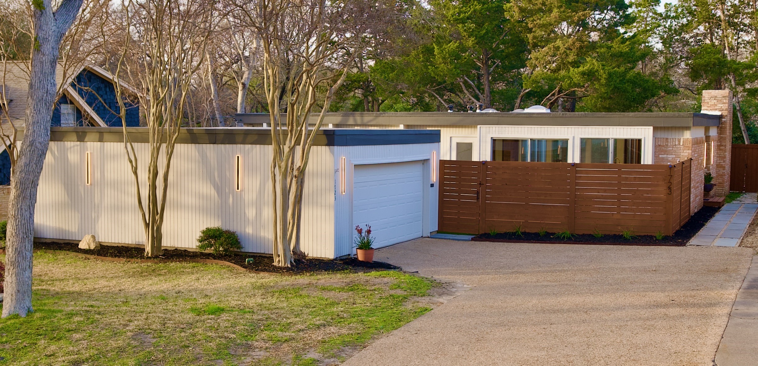 1723 Tamarack Drive Dallas TX 75228