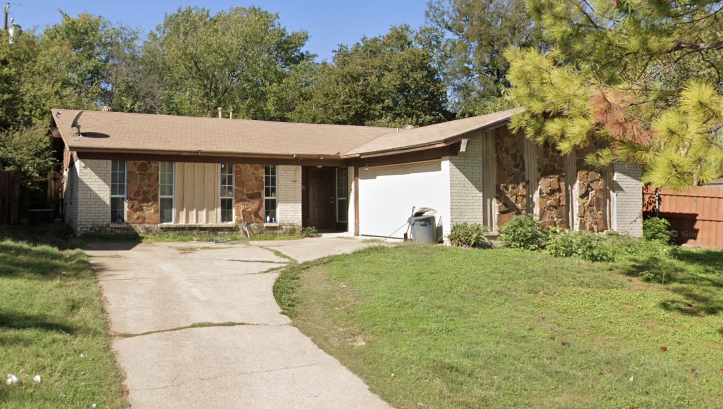 1009 Briar Oaks Drive Irving TX 75060