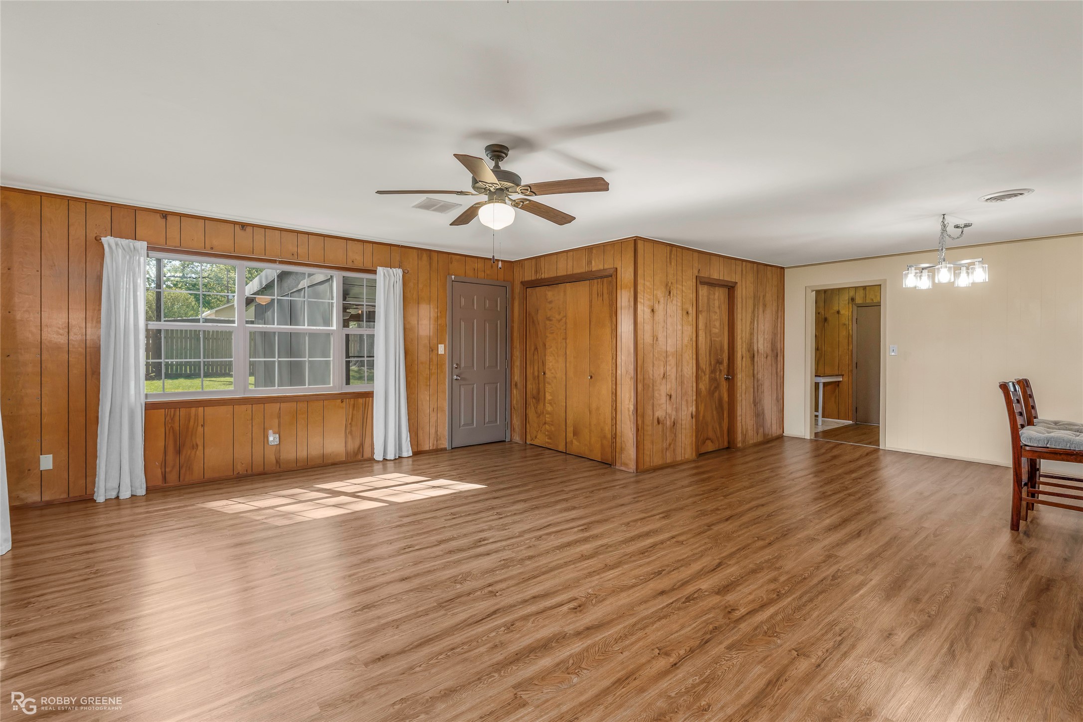 104 3rd Street NW Springhill LA 71075