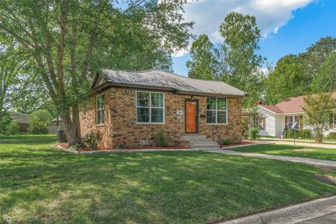 104 3RD Street NW Springhill LA 71075