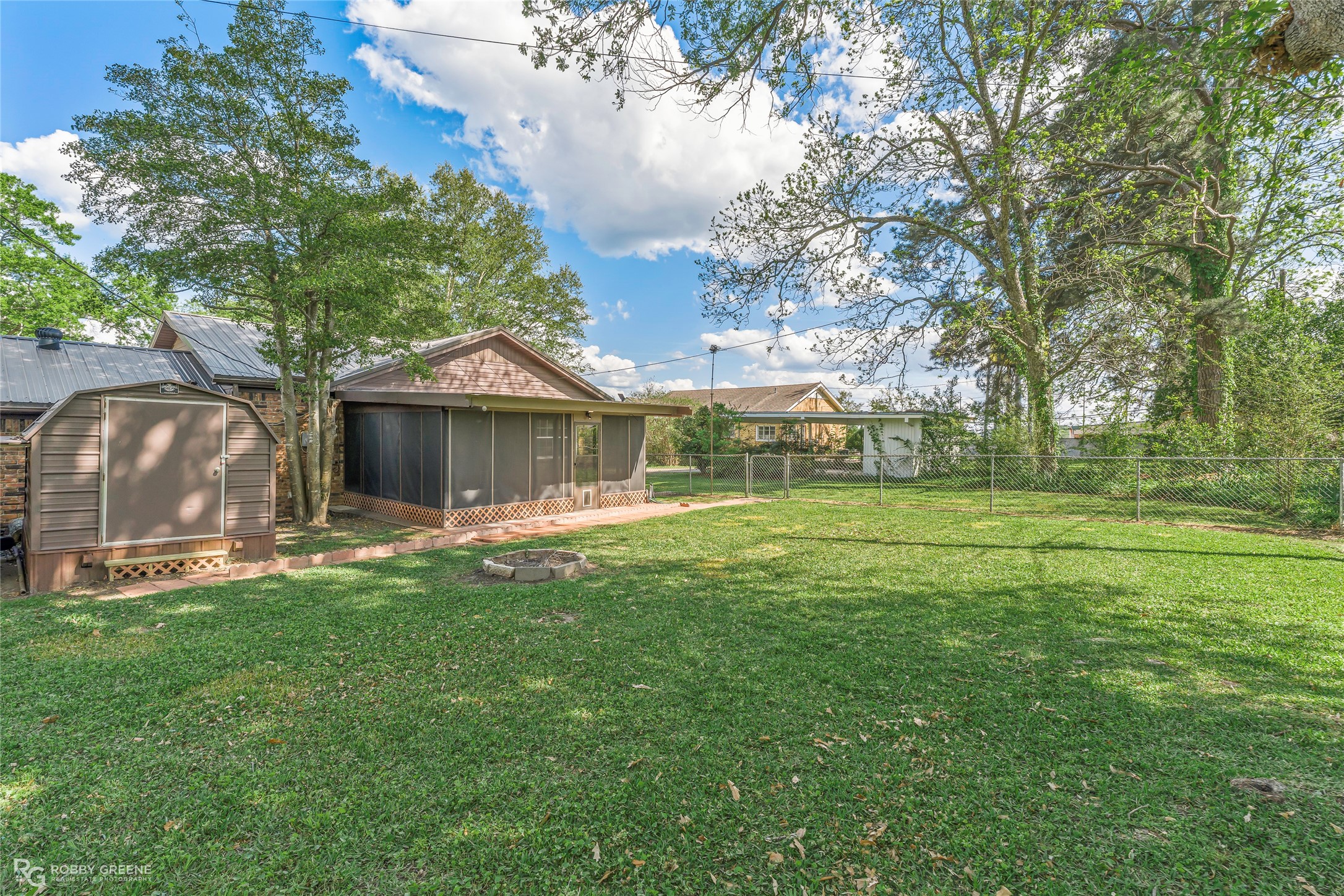 104 3rd Street NW Springhill LA 71075