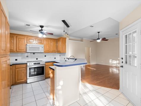 1016 N Carolina Avenue Midlothian TX 76065