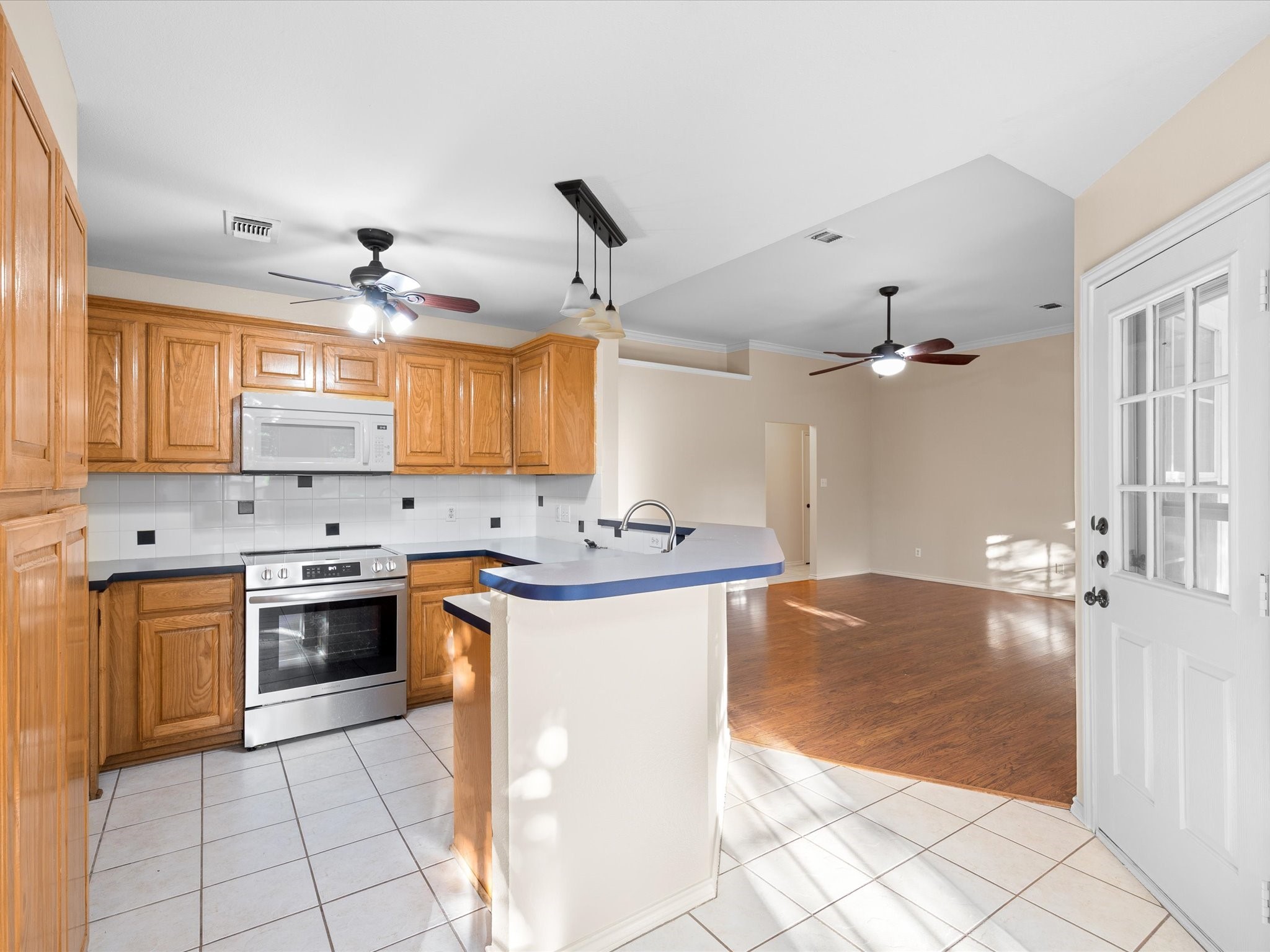 1016 N Carolina Avenue Midlothian TX 76065