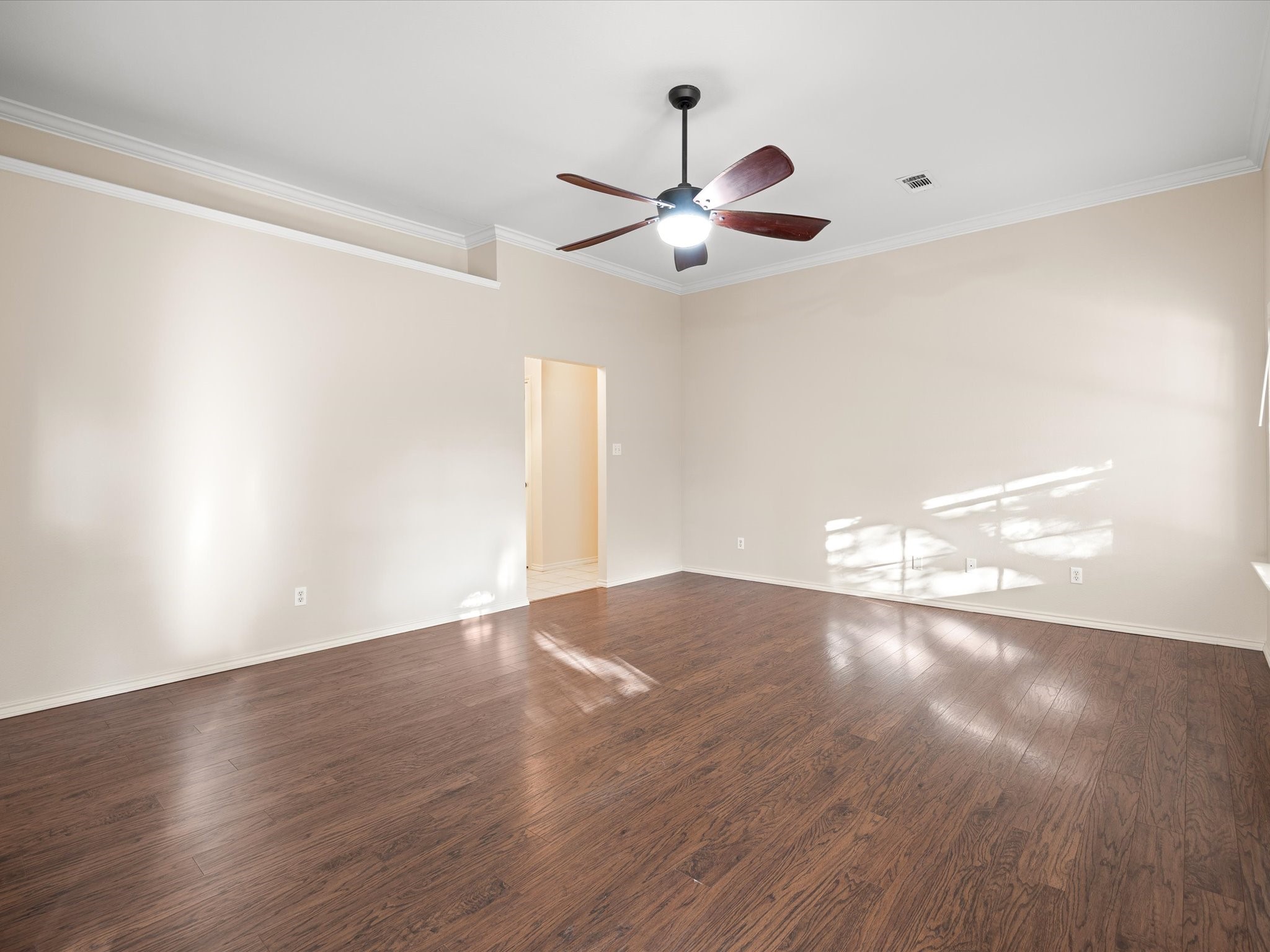 1016 N Carolina Avenue Midlothian TX 76065