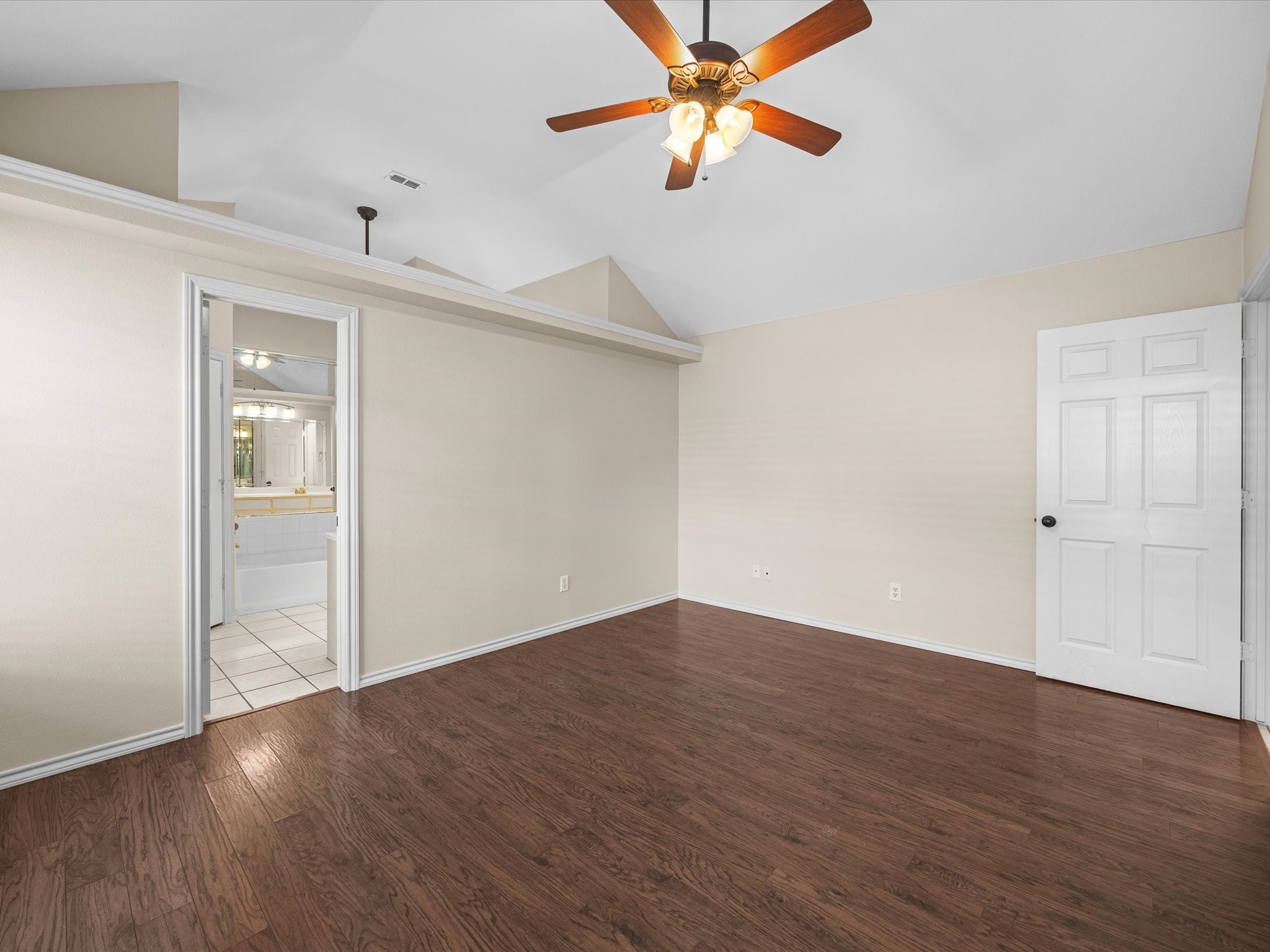 1016 N Carolina Avenue Midlothian TX 76065