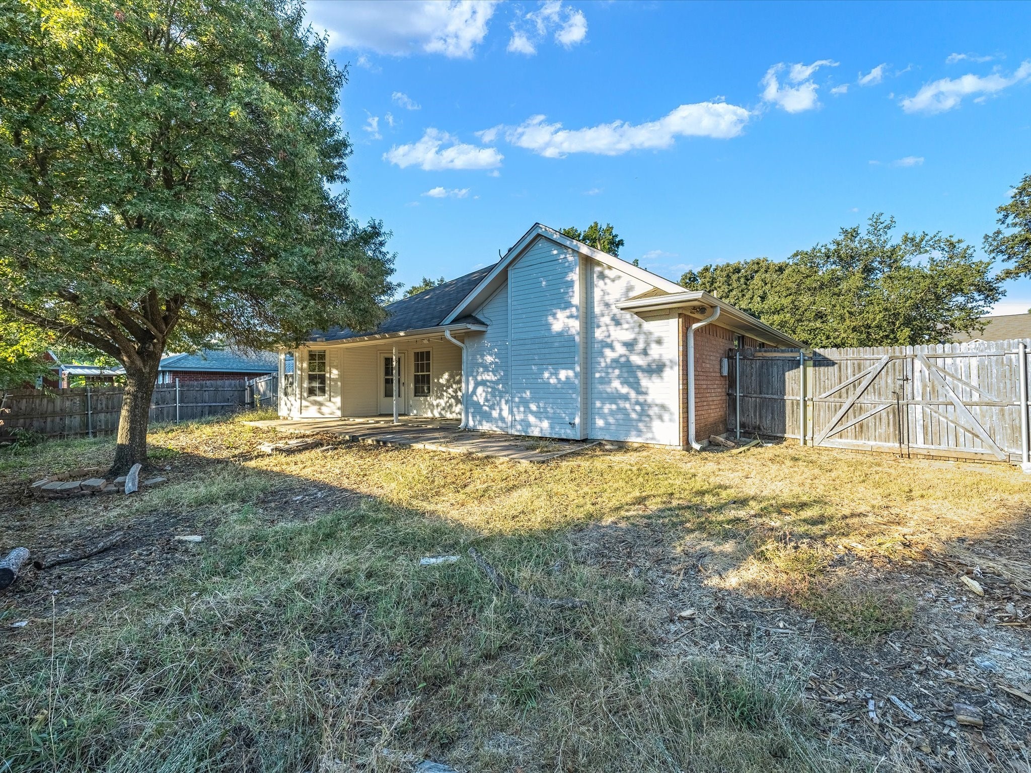 1016 N Carolina Avenue Midlothian TX 76065