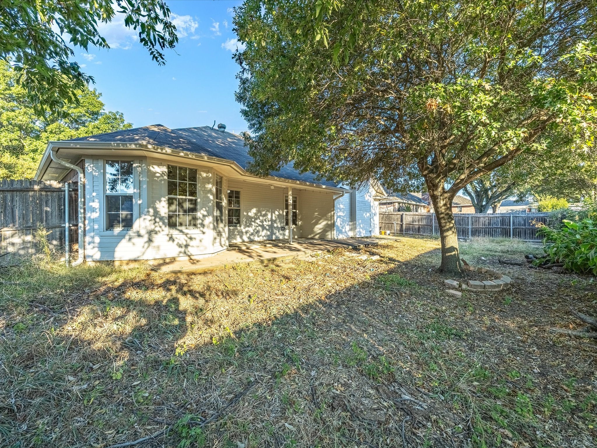 1016 N Carolina Avenue Midlothian TX 76065