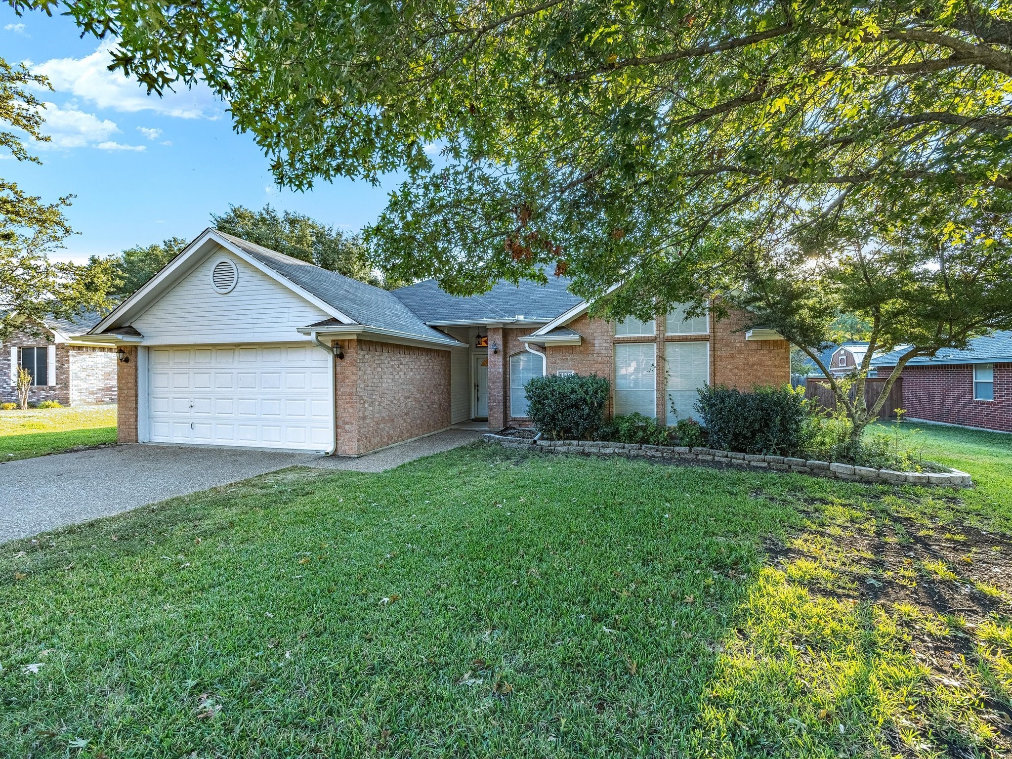 1016 N Carolina Avenue Midlothian TX 76065