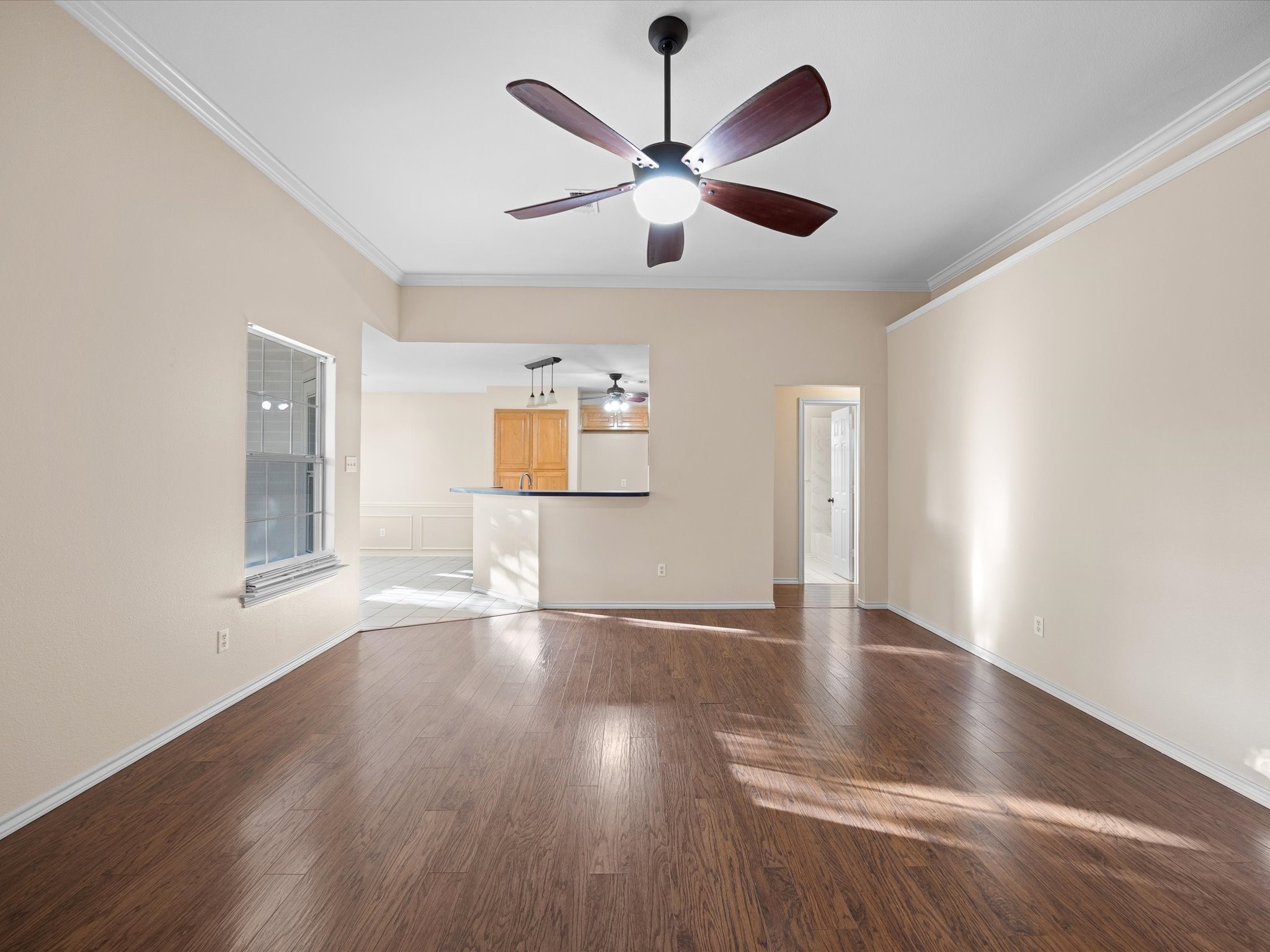 1016 N Carolina Avenue Midlothian TX 76065