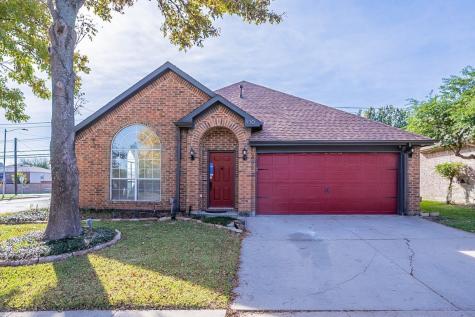 930 Blossomwood Court Arlington TX 76017