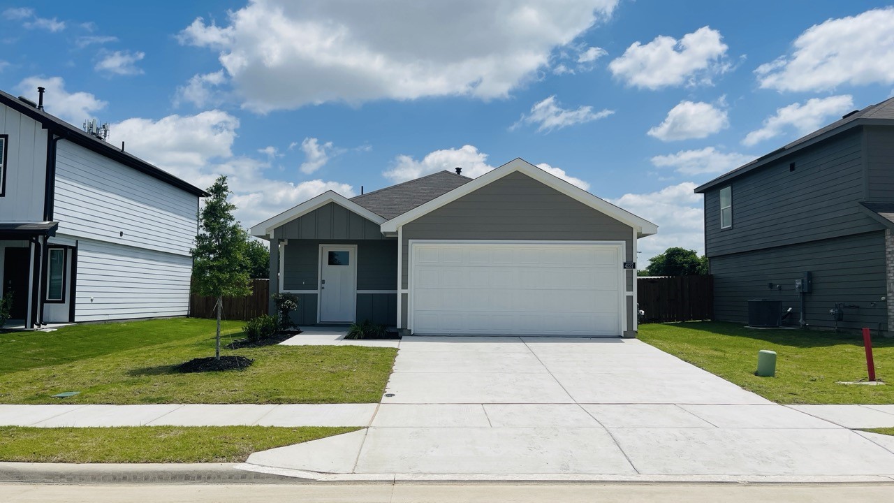 4237 Woodhill Bend Drive Fort Worth TX 76036
