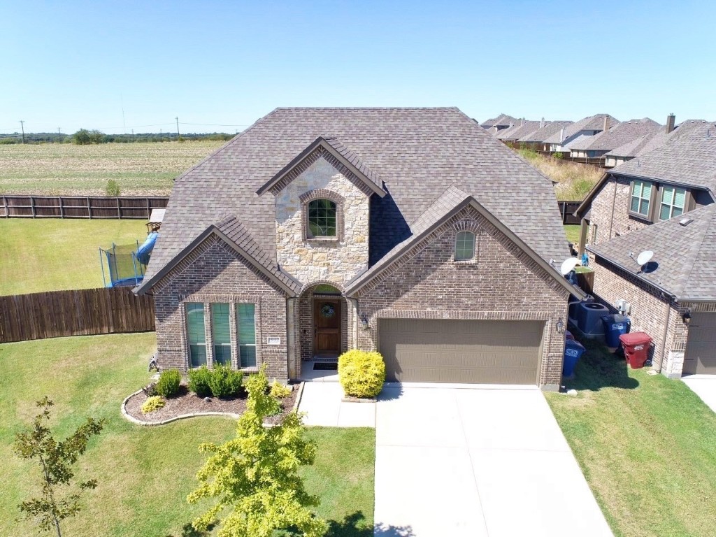 1912 Peggys Cove Van Alstyne TX 75495