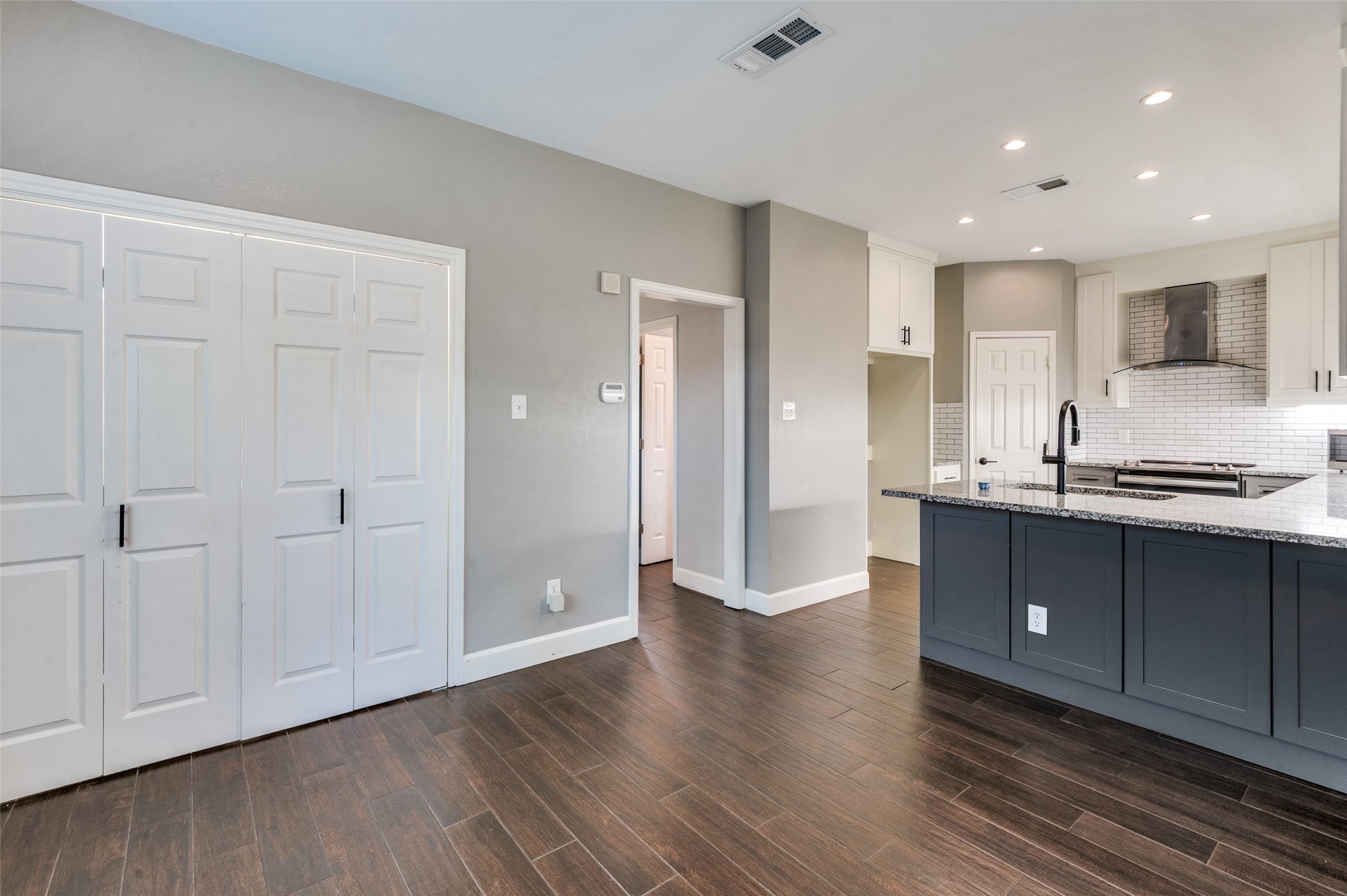 533 Raintree Circle Coppell TX 75019