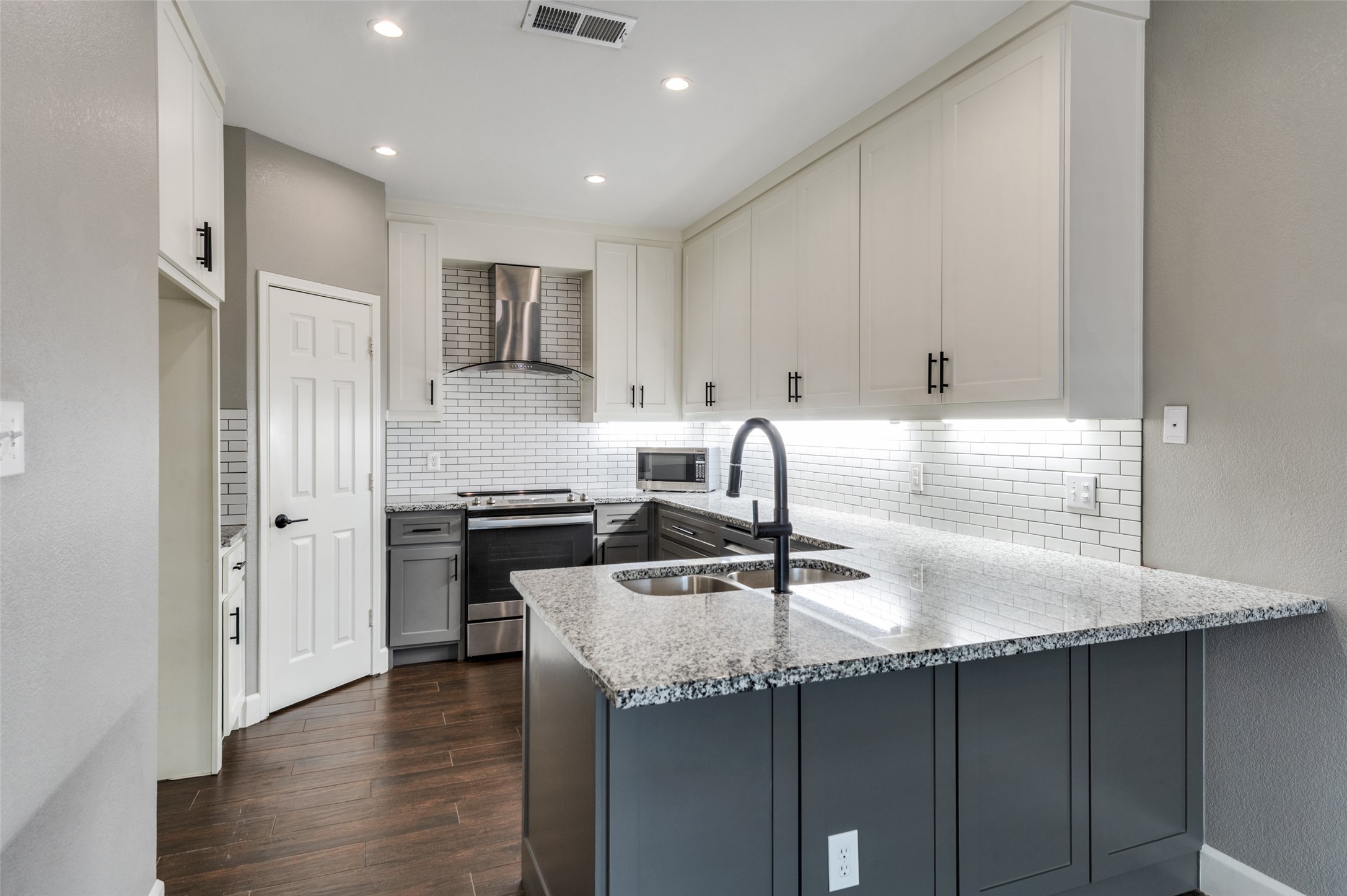 533 Raintree Circle Coppell TX 75019