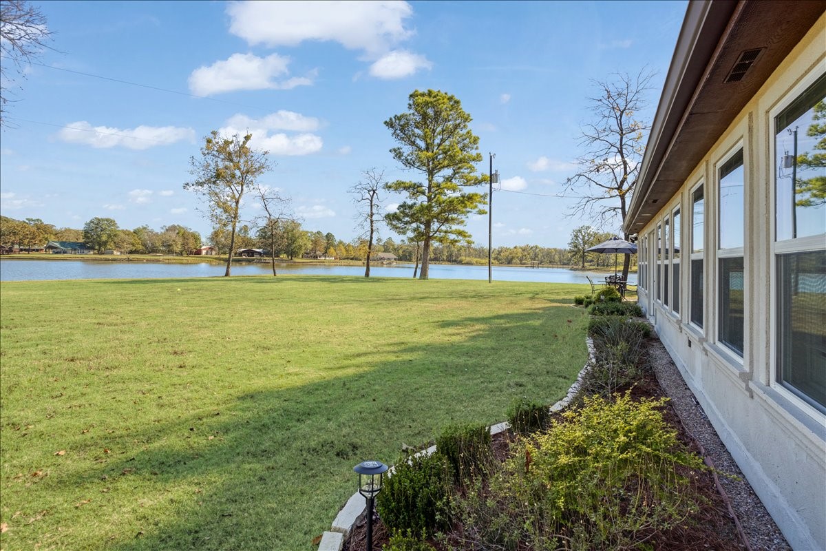 324 County Road 3172 Clarksville TX 75426