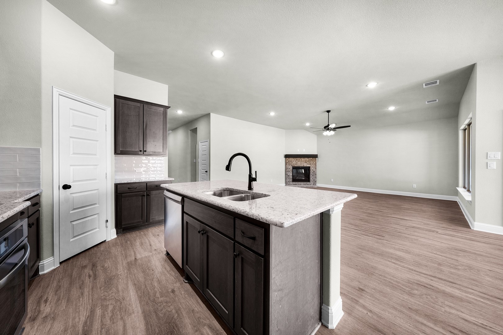 121 Doris Drive Canton TX 75103