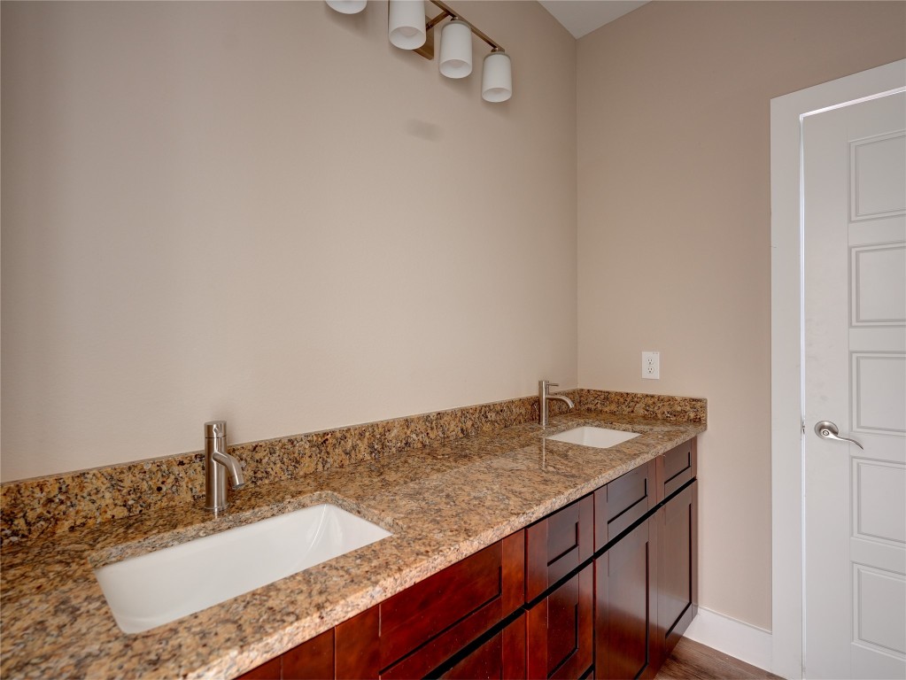 2401 Dillard Street Fort Worth TX 76105