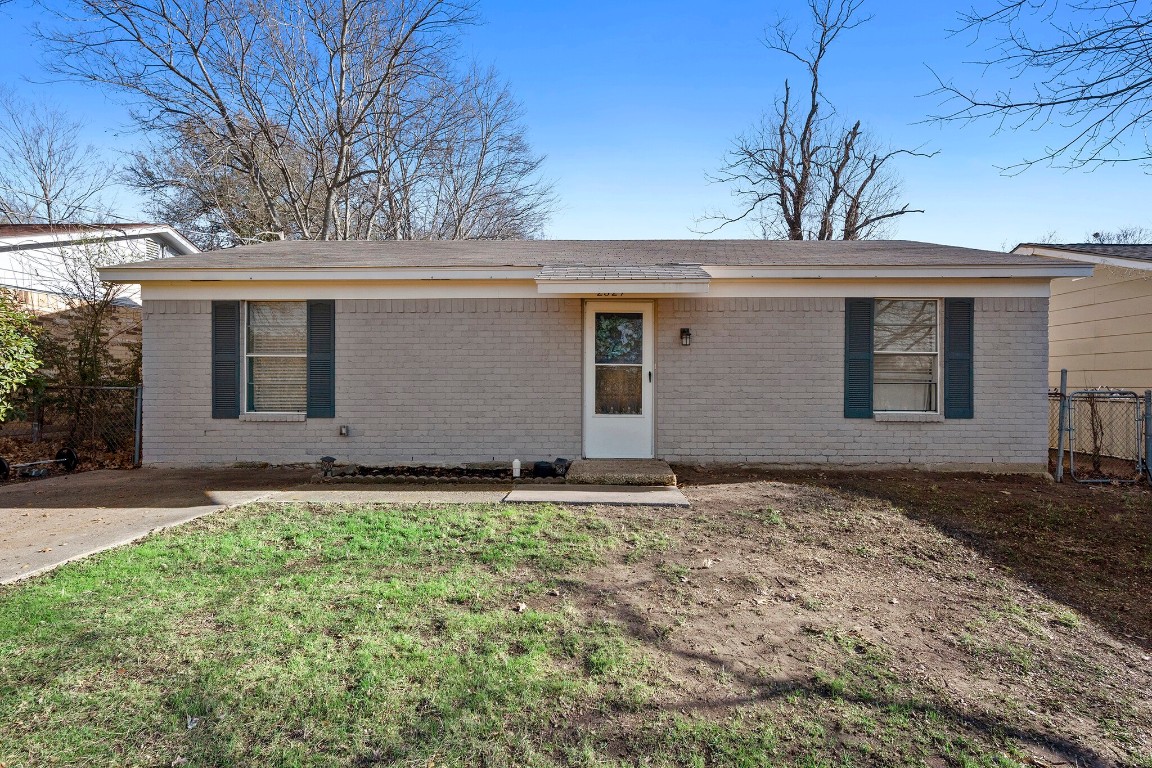 2327 W 3rd Avenue Corsicana TX 75110