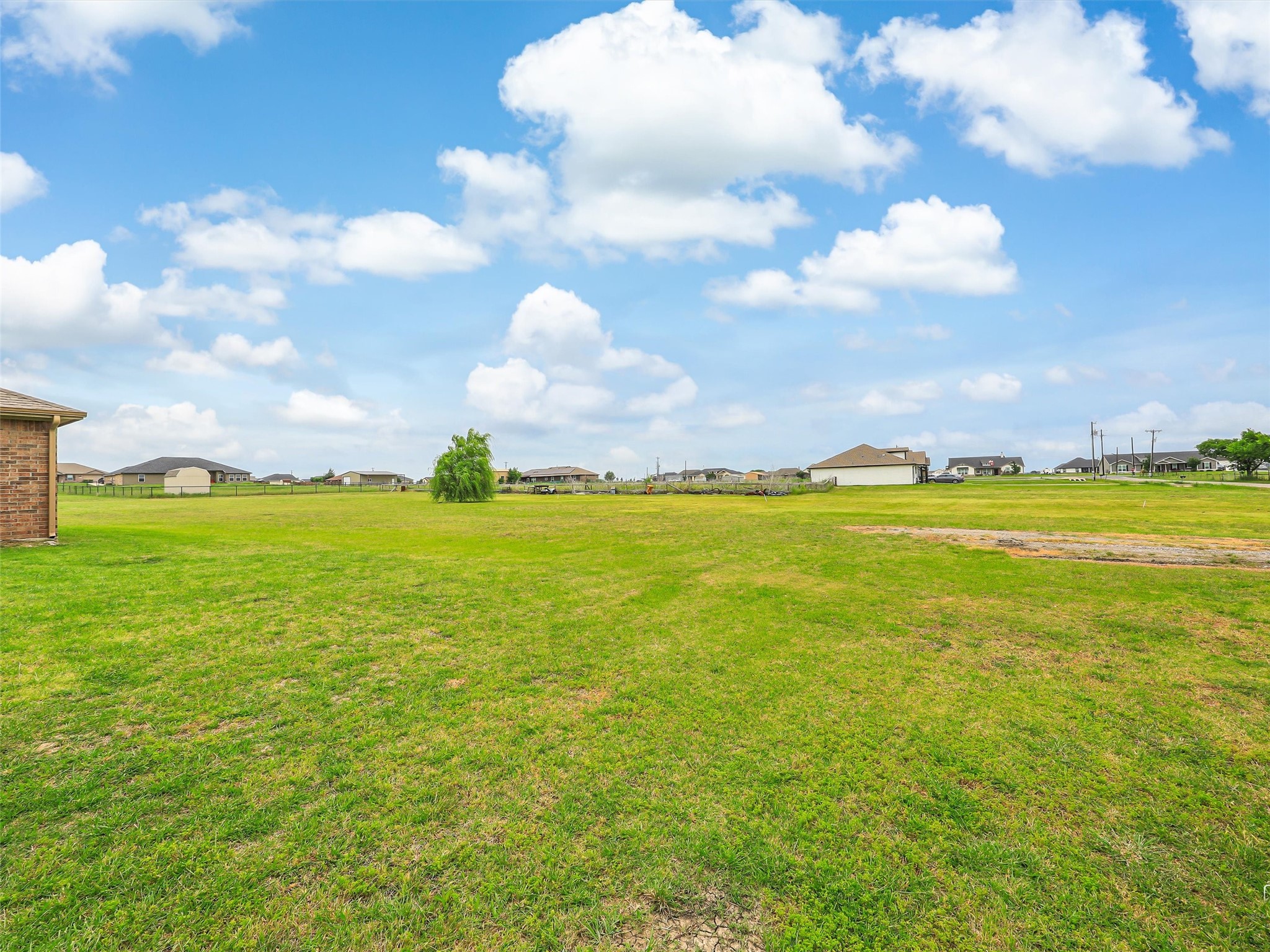 132 W County Road 4213 Decatur TX 76234