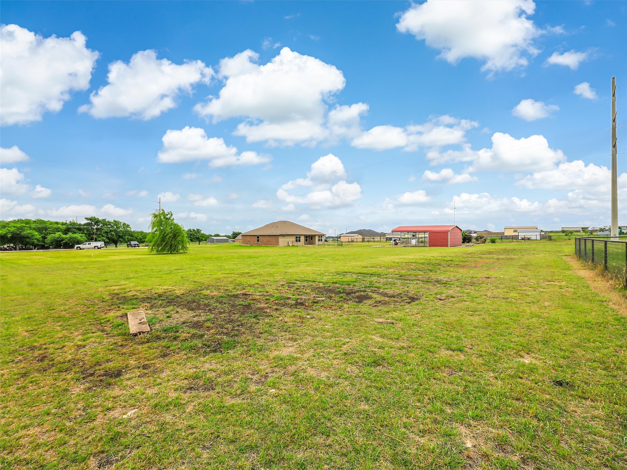 132 W County Road 4213 Decatur TX 76234