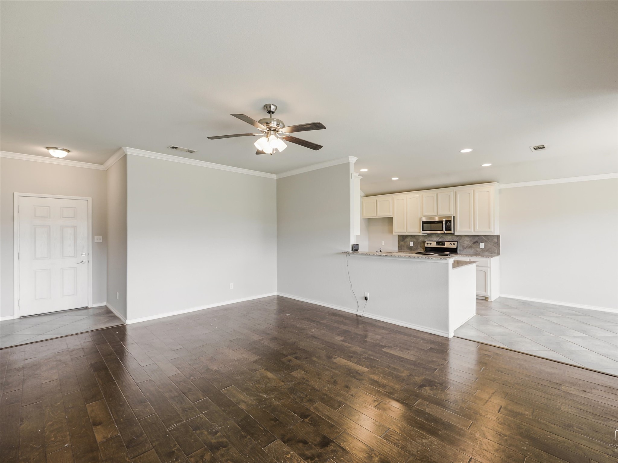 132 W County Road 4213 Decatur TX 76234
