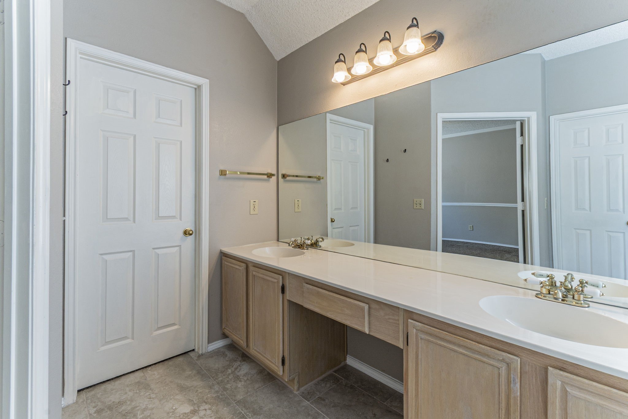 4500 Fargo Drive Grand Prairie TX 75052