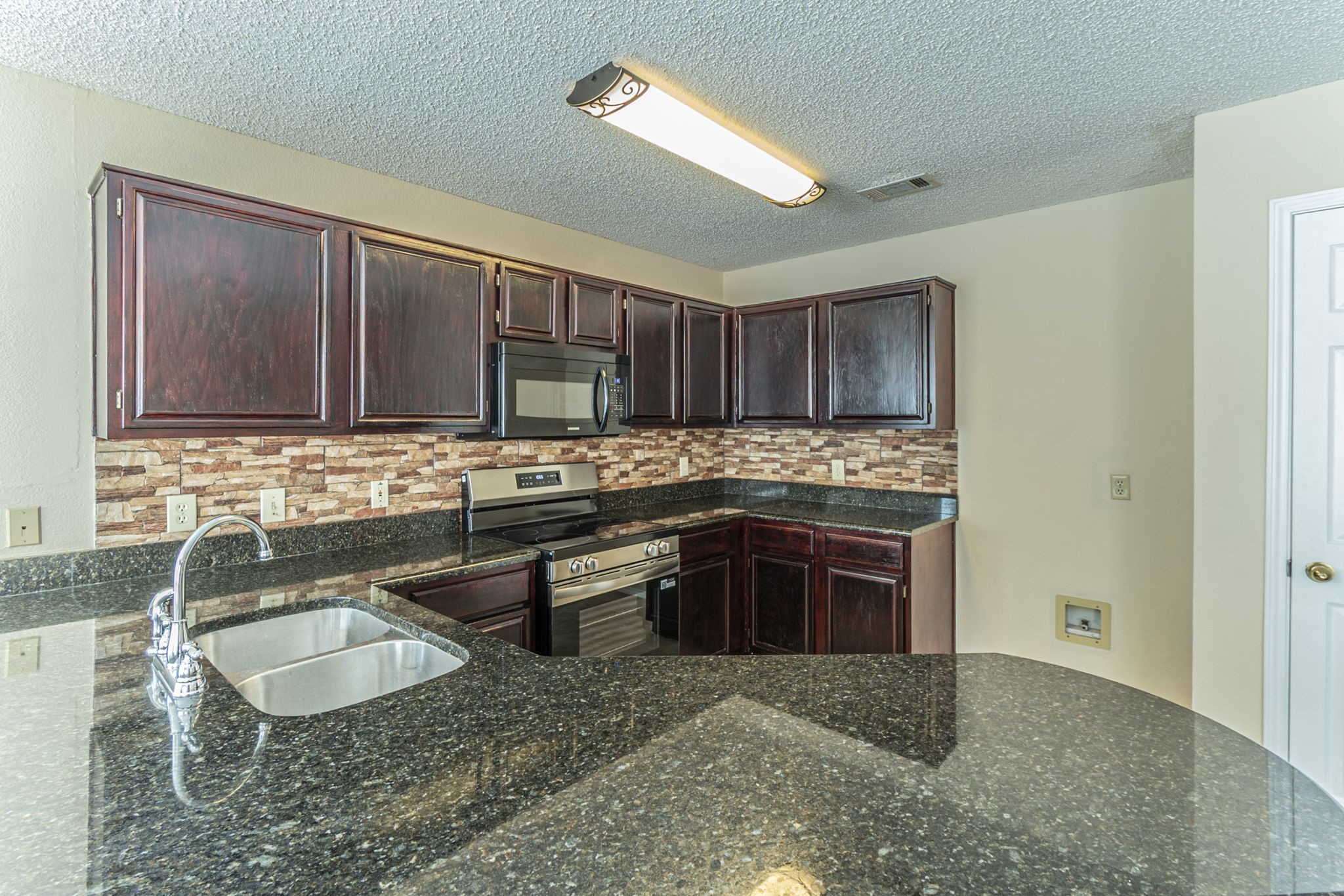 4500 Fargo Drive Grand Prairie TX 75052