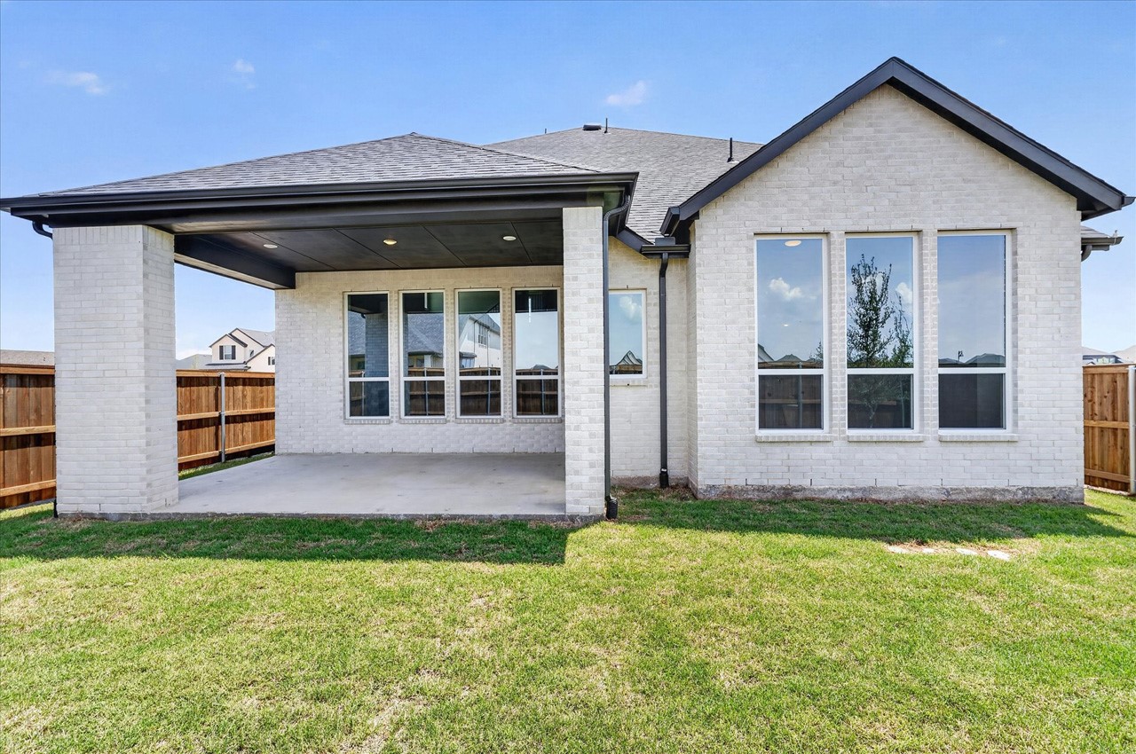 2729 Buckingham Lane Celina TX 75009