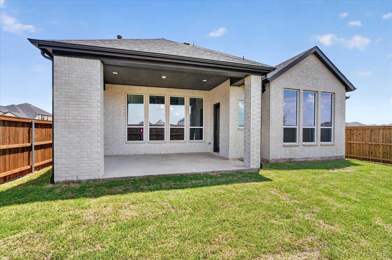 2729 Buckingham Lane Celina TX 75009