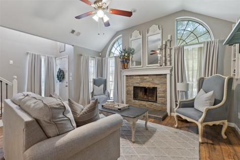 4232 Maryanne Place Haltom City TX 76137