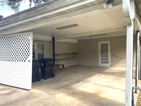 421 S 8th Avenue Teague TX 75860