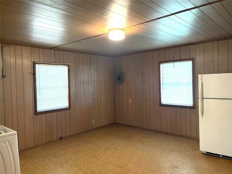 421 S 8th Avenue Teague TX 75860