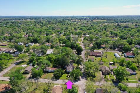 421 S 8th Avenue Teague TX 75860