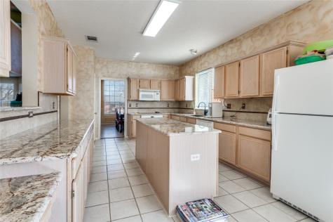2079 Sunset Lane Lewisville TX 75067