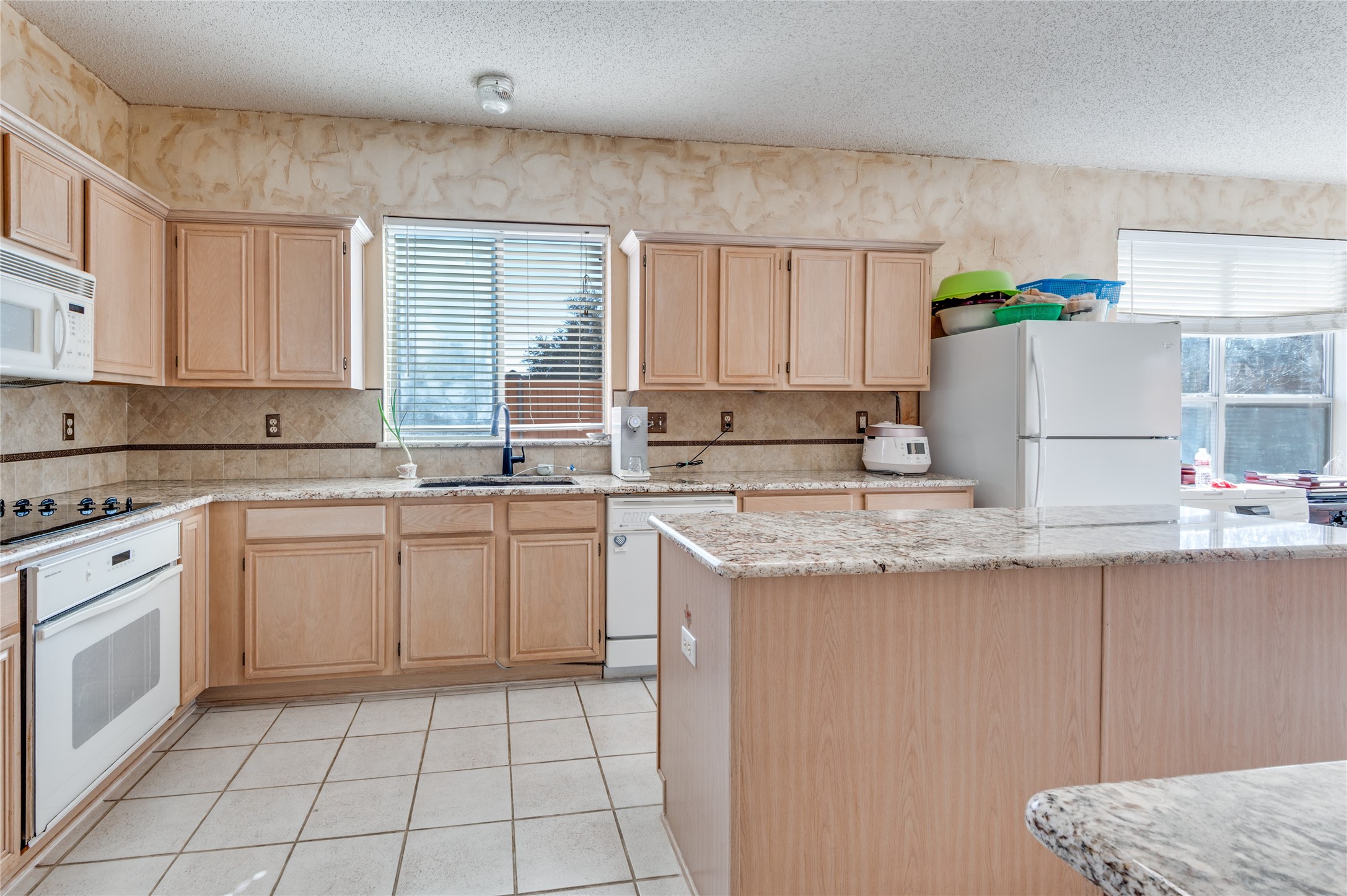 2079 Sunset Lane Lewisville TX 75067