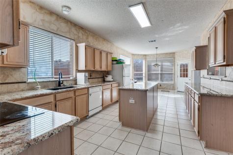 2079 Sunset Lane Lewisville TX 75067